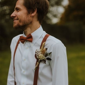 Corsages & Buttonholes