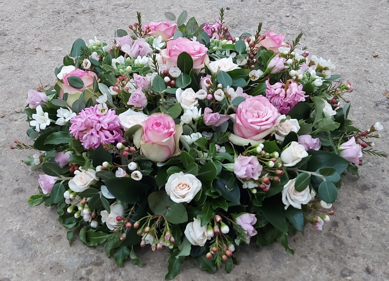 Pink and White Posy Pad